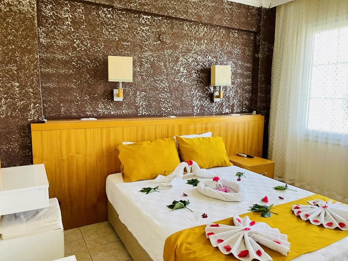 Nature Hotel Doga Hotel Oeluedeniz Φετιγιέ